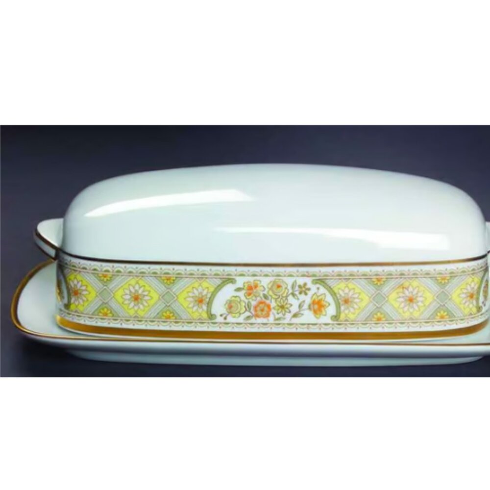 Noritake Aida covered butter. ( New with box)
